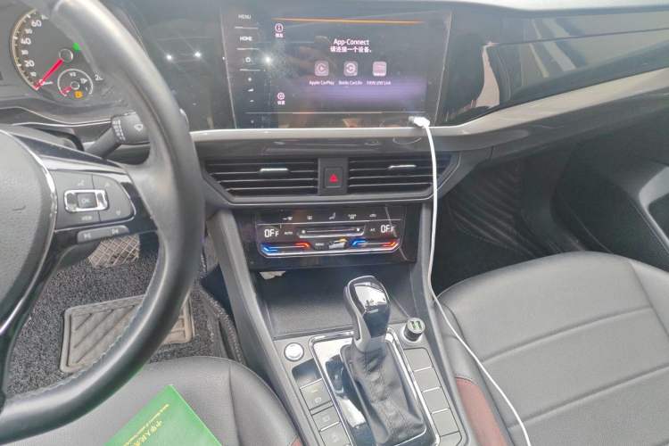 Used Volkswagen Bora 2021 1.5L Automatic Elite Smart Connect Edition Audio And AC Panel