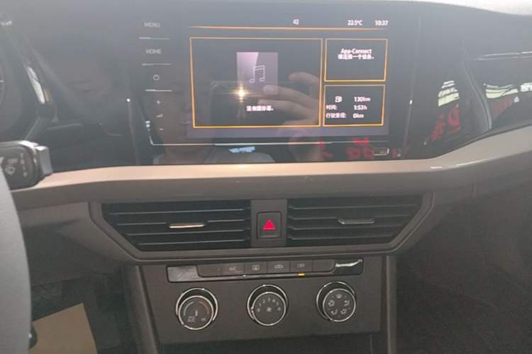 Used Volkswagen Bora 2021 1.5L Automatic Fashionable Smart Connectivity Version Audio And AC Panel