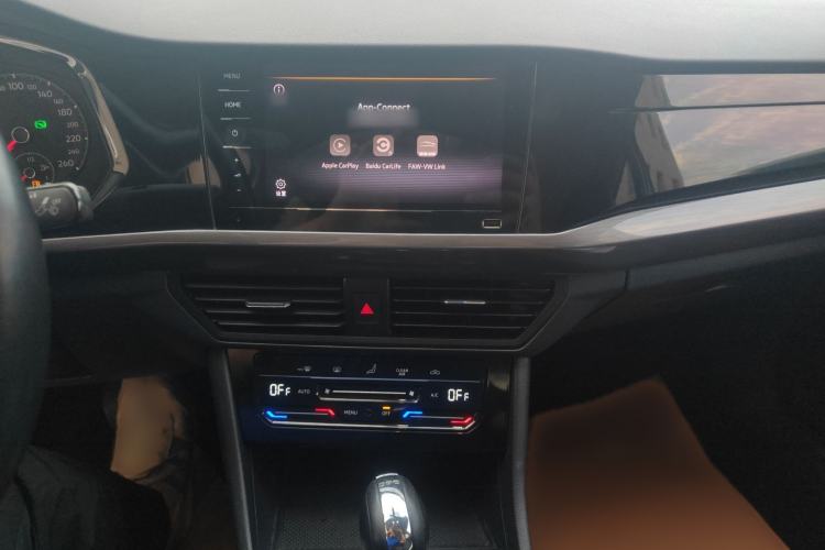 Used Volkswagen Bora 2021 280TSI DSG Elite Smart Connectivity Version Audio And AC Panel