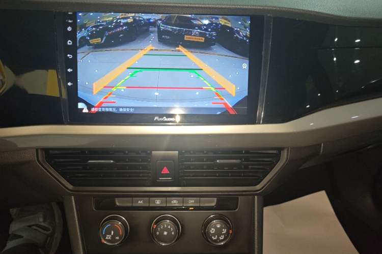 Used Volkswagen Bora 2021 1.5L Automatic Fashionable Smart Connectivity Version Audio And AC Panel