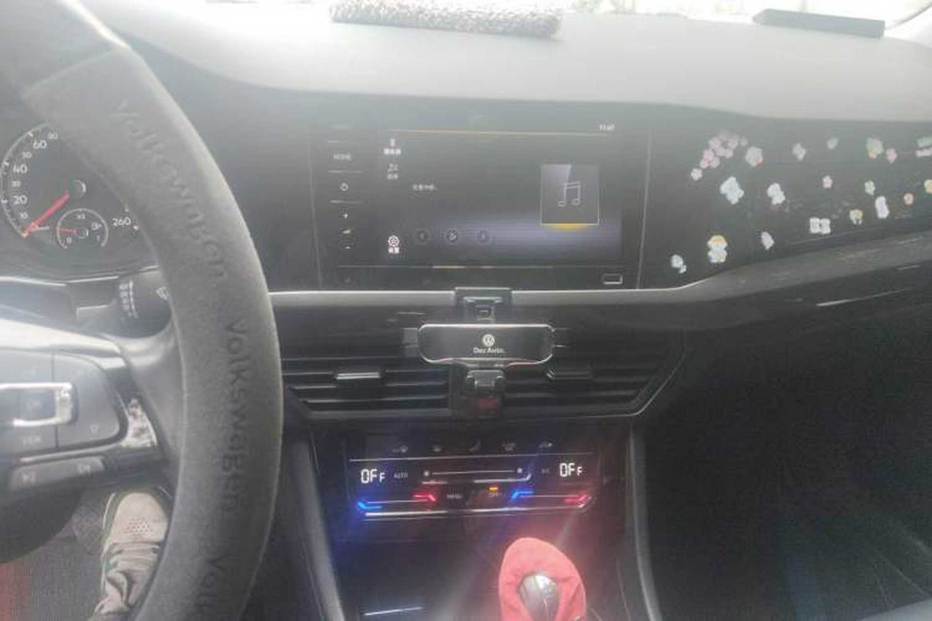 Used Volkswagen Bora 2021 1.5L Automatic Elite Smart Connect Edition Audio And AC Panel