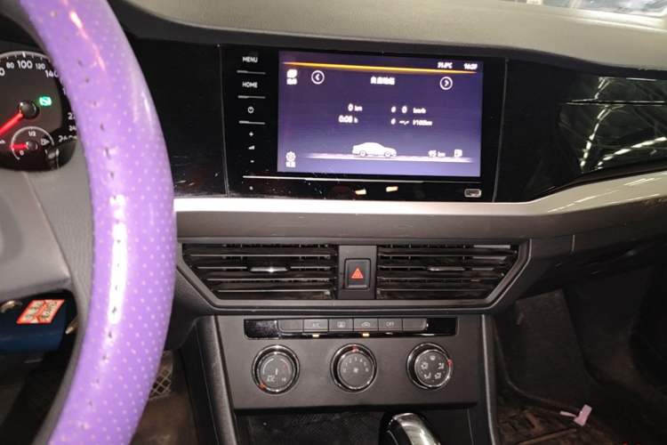 Used Volkswagen Bora 2021 1.5L Automatic Fashionable Smart Connectivity Version Audio And AC Panel