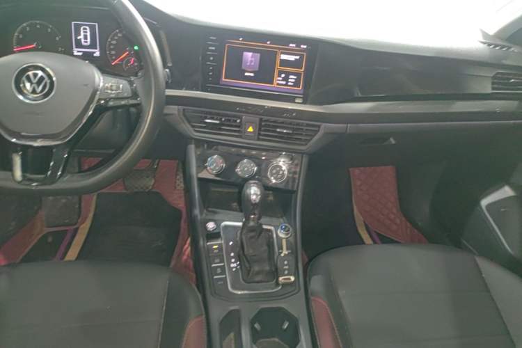 Used Volkswagen Bora 2021 280TSI DSG Elite Smart Connectivity Version Audio And AC Panel