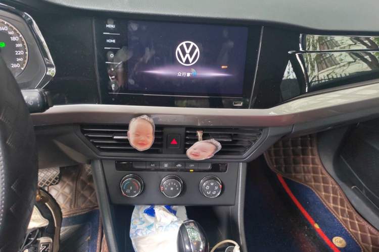 Used Volkswagen Bora 2021 1.5L Automatic Fashionable Smart Connectivity Version Audio And AC Panel