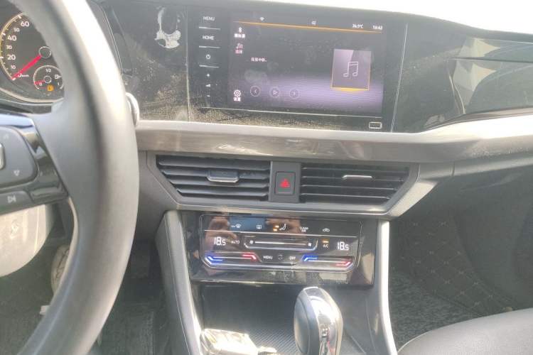 Used Volkswagen Bora 2021 1.5L Automatic Comfort Smart Connect Edition Audio And AC Panel