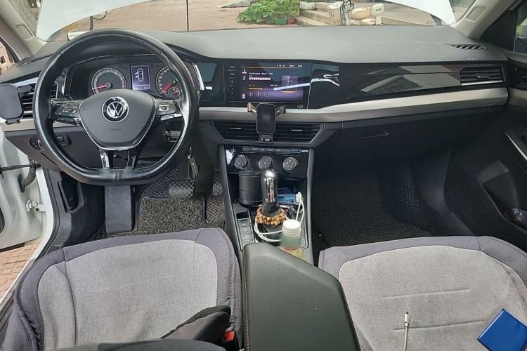 Used Volkswagen Bora 2021 1.5L Automatic 30th Anniversary Edition Center Console