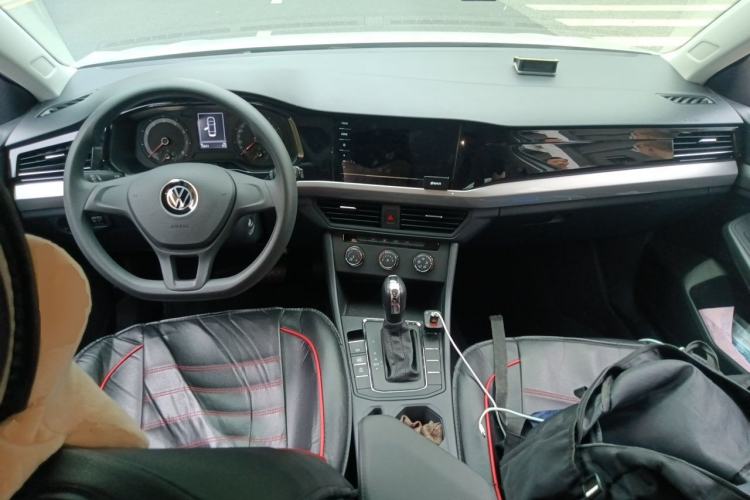 Used Volkswagen Bora 2021 1.5L Automatic Fashionable Smart Connectivity Version Center Console
