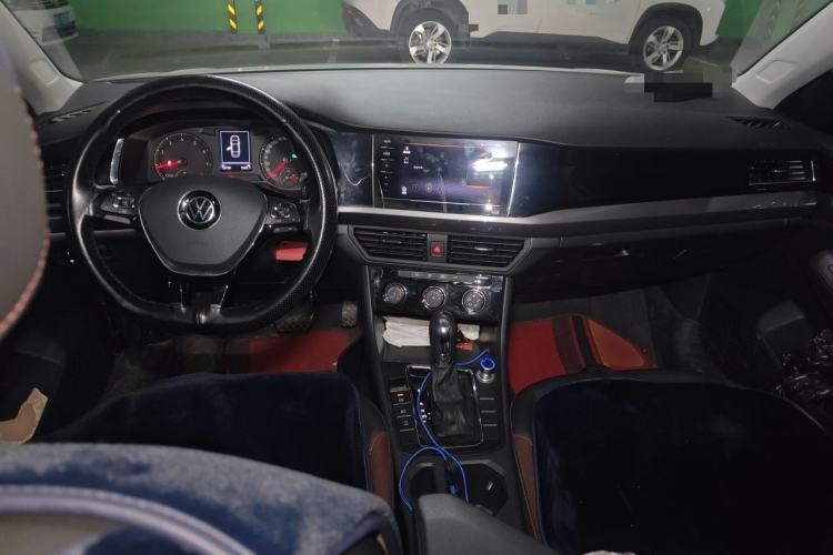 Used Volkswagen Bora 2021 1.5L Automatic Comfort Smart Connect Edition Center Console