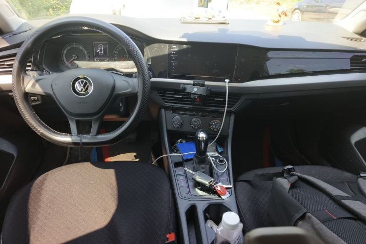 Used Volkswagen Bora 2021 1.5L Automatic Fashionable Smart Connectivity Version Center Console