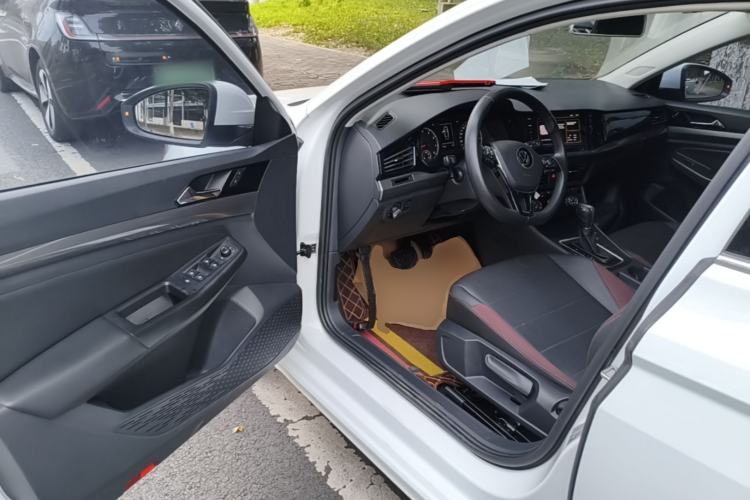 Used Volkswagen Bora 2021 1.5L Automatic Comfort Smart Connect Edition Driver Seat