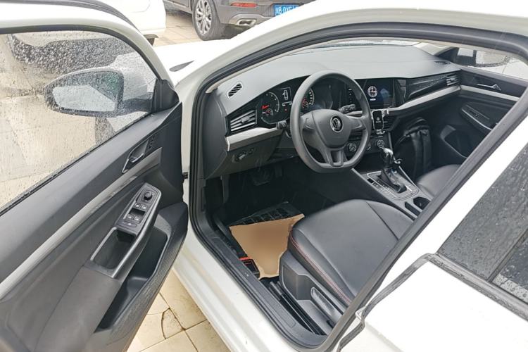 Used Volkswagen Bora 2021 1.5L Automatic Fashionable Smart Connectivity Version Driver Seat