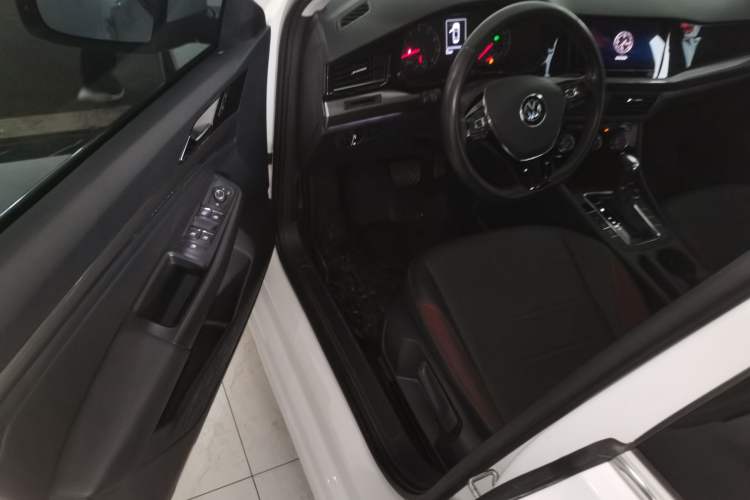 Used Volkswagen Bora 2021 1.5L Automatic Comfort Smart Connect Edition Driver Seat