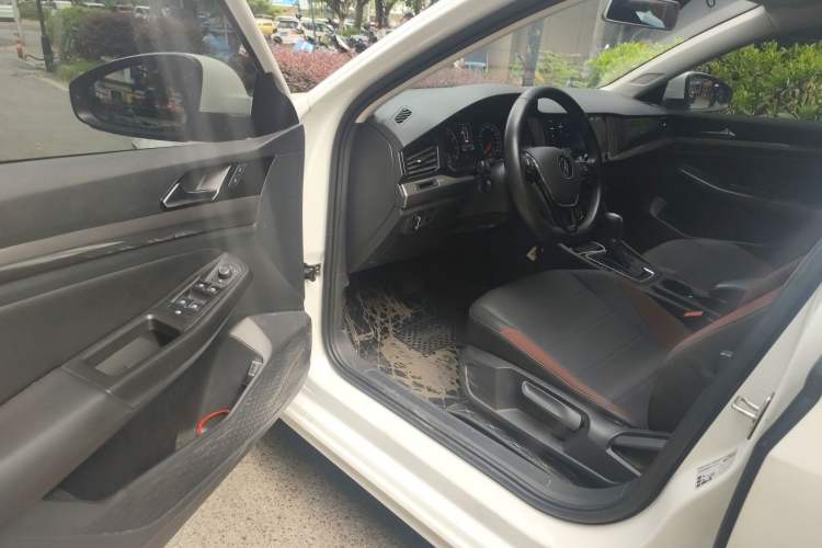 Used Volkswagen Bora 2021 1.5L Automatic Comfort Smart Connect Edition Driver Seat