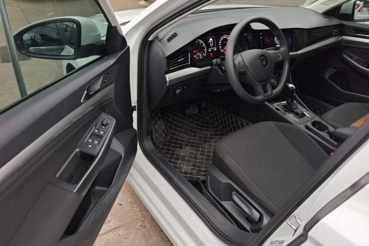 Used Volkswagen Bora 2021 1.5L Automatic Fashionable Smart Connectivity Version Driver Seat