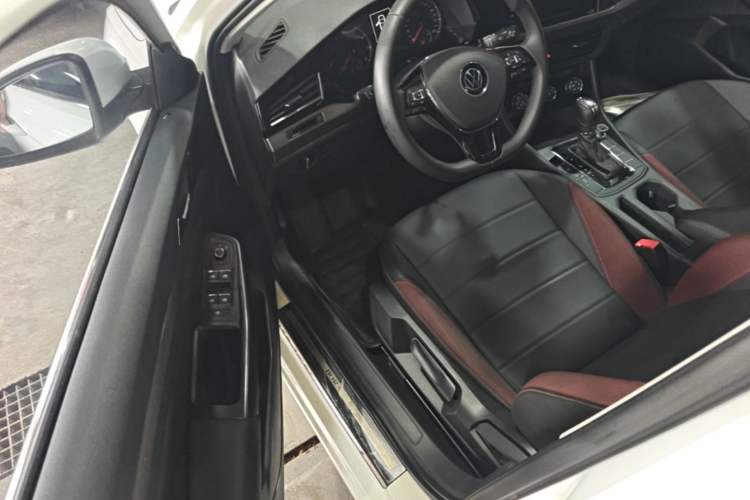 Used Volkswagen Bora 2021 1.5L Automatic Comfort Smart Connect Edition Driver Seat