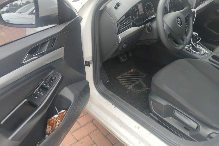 Used Volkswagen Bora 2021 1.5L Automatic Fashionable Smart Connectivity Version Driver Seat