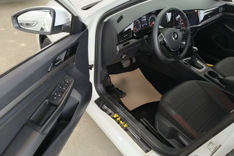 Used Volkswagen Bora 2021 1.5L Automatic Comfort Smart Connect Edition Driver Seat