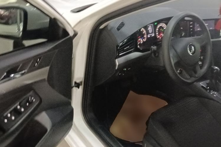 Used Volkswagen Bora 2021 1.5L Automatic Fashionable Smart Connectivity Version Driver Seat