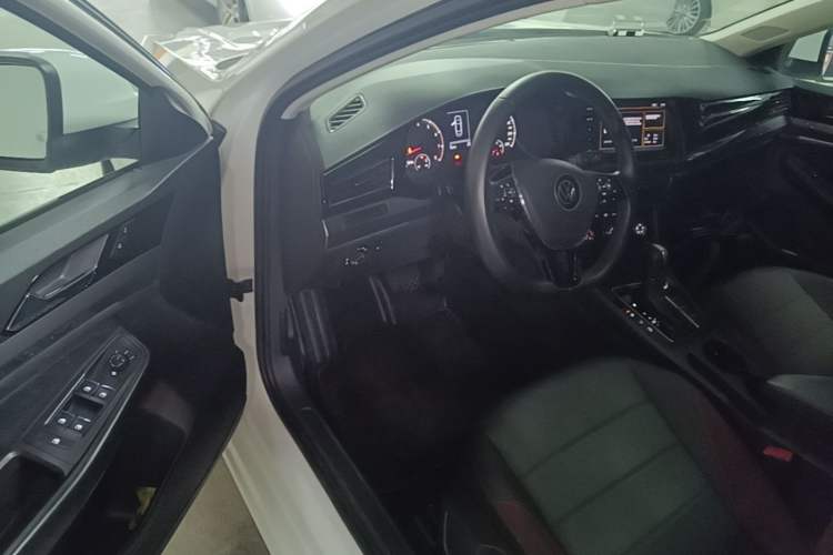Used Volkswagen Bora 2021 1.5L Automatic Comfort Smart Connect Edition Driver Seat