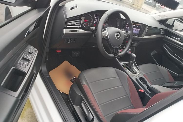 Used Volkswagen Bora 2021 1.5L Automatic Elite Smart Connect Edition Driver Seat