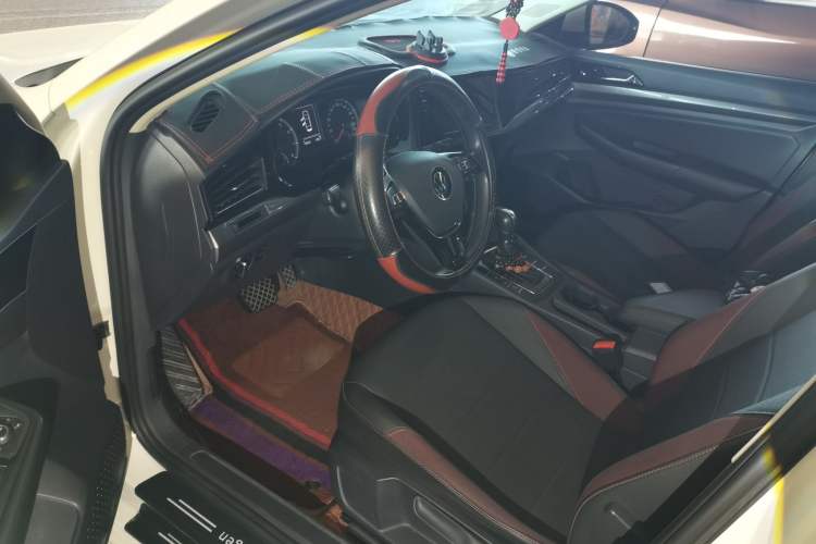Used Volkswagen Bora 2021 200TSI DSG Comfort Connect Edition Driver Seat