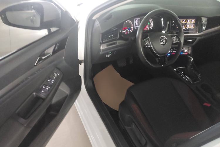 Used Volkswagen Bora 2021 1.5L Automatic Elite Smart Connect Edition Driver Seat