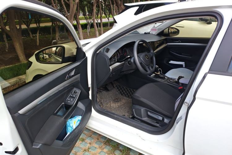 Used Volkswagen Bora 2021 1.5L Automatic Fashionable Smart Connectivity Version Driver Seat