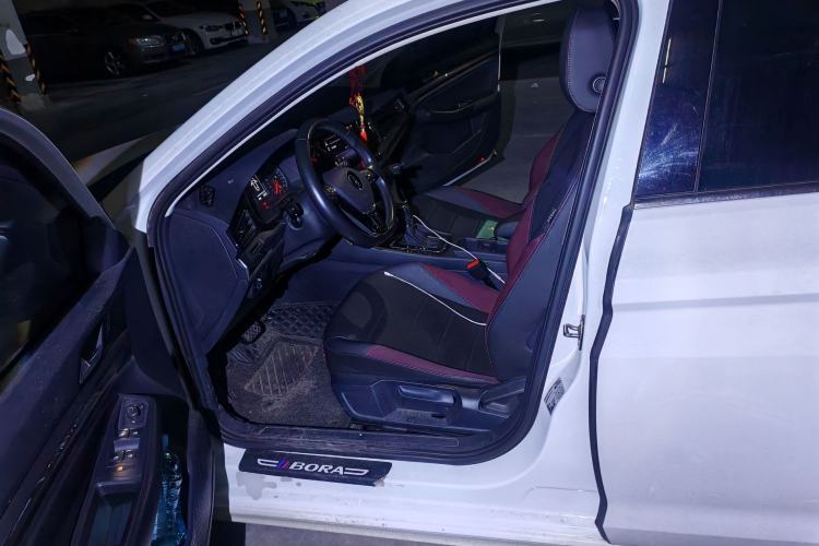 Used Volkswagen Bora 2021 1.5L Automatic Comfort Smart Connect Edition Driver Seat