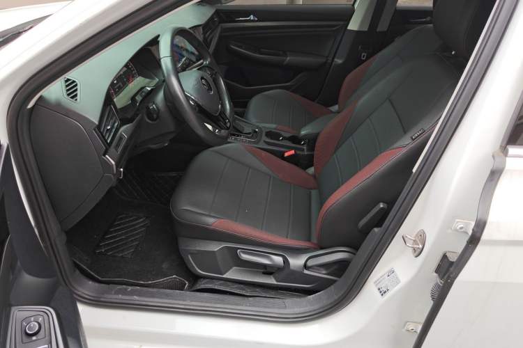 Used Volkswagen Bora 2021 1.5L Automatic Comfort Smart Connect Edition Driver Seat