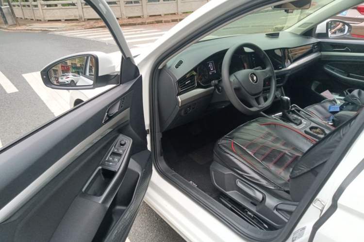 Used Volkswagen Bora 2021 1.5L Automatic Fashionable Smart Connectivity Version Driver Seat