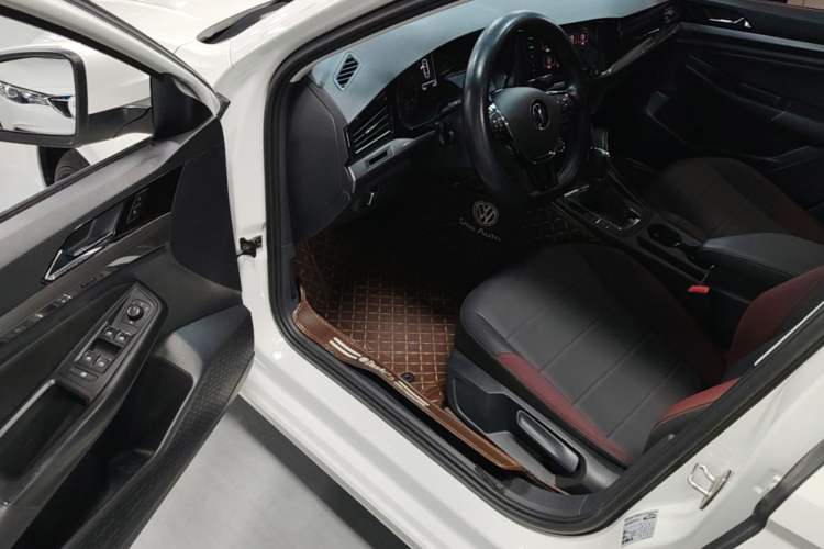 Used Volkswagen Bora 2021 1.5L Automatic Comfort Smart Connect Edition Driver Seat