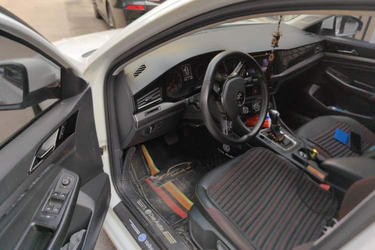 Used Volkswagen Bora 2021 1.5L Automatic Comfort Smart Connect Edition Driver Seat