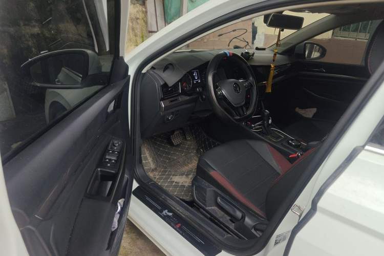 Used Volkswagen Bora 2021 280TSI DSG Elite Smart Connectivity Version Driver Seat