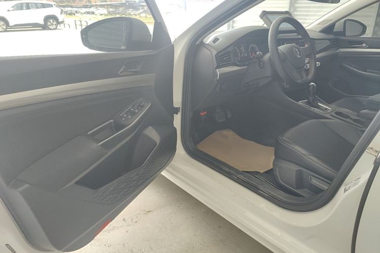 Used Volkswagen Bora 2021 1.5L Automatic Fashionable Smart Connectivity Version Driver Seat