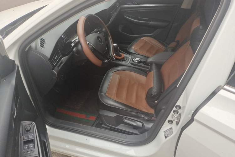 Used Volkswagen Bora 2021 1.5L Automatic Fashionable Smart Connectivity Version Driver Seat