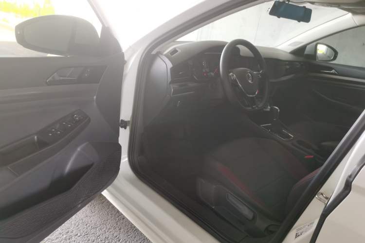 Used Volkswagen Bora 2021 1.5L Automatic Comfort Smart Connect Edition Driver Seat