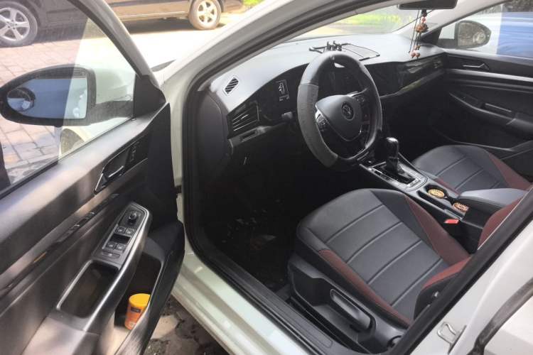 Used Volkswagen Bora 2021 1.5L Automatic Comfort Smart Connect Edition Driver Seat