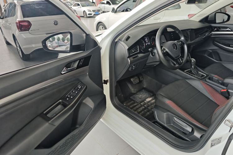 Used Volkswagen Bora 2021 1.5L Automatic Comfort Smart Connect Edition Driver Seat