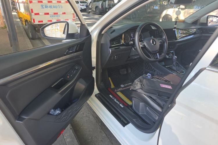 Used Volkswagen Bora 2021 1.5L Automatic Comfort Smart Connect Edition Driver Seat