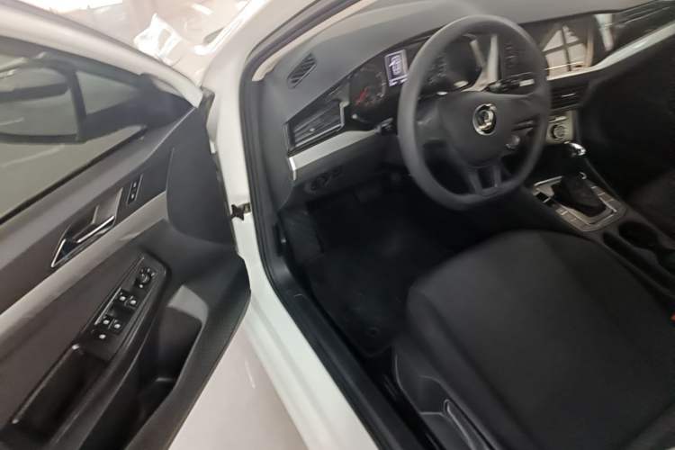 Used Volkswagen Bora 2021 1.5L Automatic Fashionable Smart Connectivity Version Driver Seat
