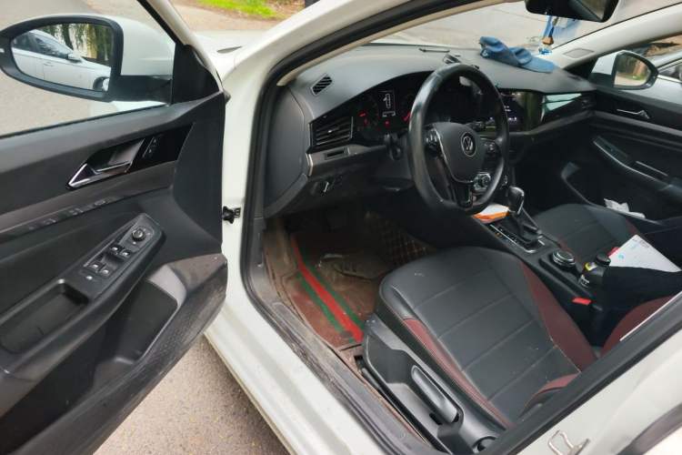 Used Volkswagen Bora 2021 1.5L Automatic Comfort Smart Connect Edition Driver Seat