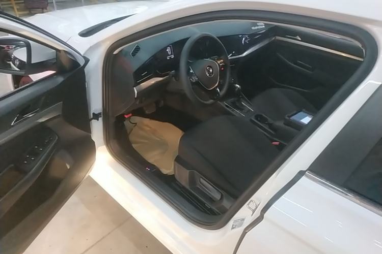 Used Volkswagen Bora 2021 1.5L Automatic Fashionable Smart Connectivity Version Driver Seat