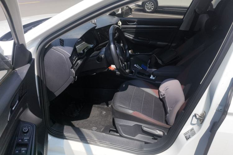 Used Volkswagen Bora 2021 1.5L Automatic Comfort Smart Connect Edition Driver Seat