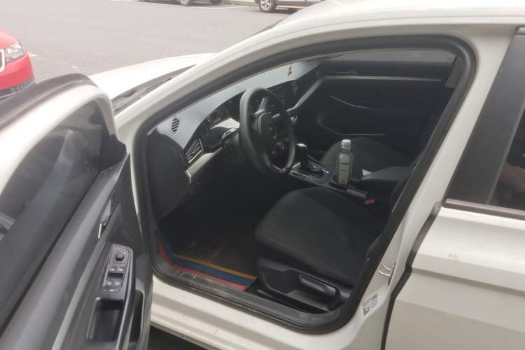 Used Volkswagen Bora 2021 1.5L Automatic Fashionable Smart Connectivity Version Driver Seat
