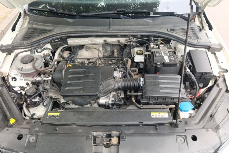 Used Volkswagen Bora 2021 1.5L Automatic Elite Smart Connect Edition Engine Bay
