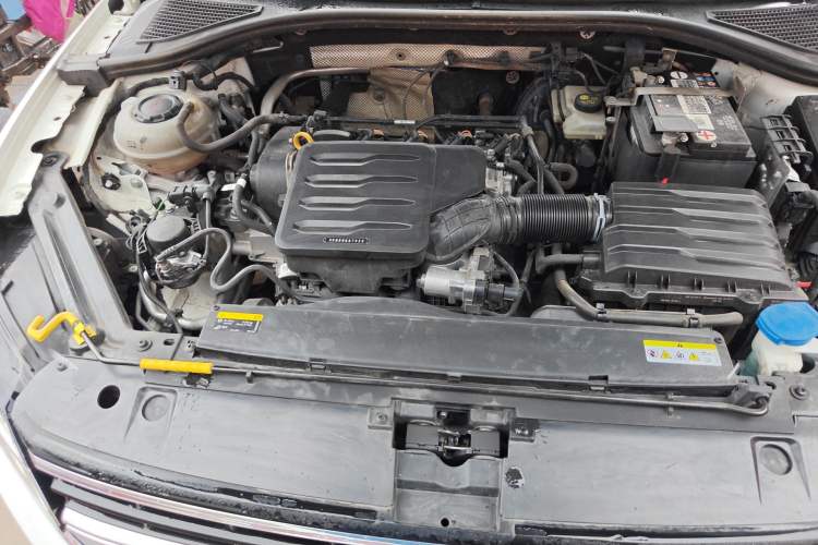 Used Volkswagen Bora 2021 1.5L Automatic Elite Smart Connect Edition Engine Bay