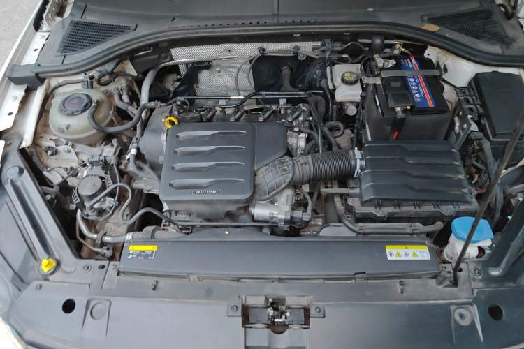 Used Volkswagen Bora 2021 1.5L Automatic Elite Smart Connect Edition Engine Bay