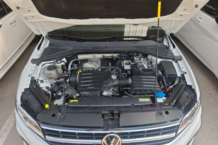 Used Volkswagen Bora 2021 1.5L Automatic Elite Smart Connect Edition Engine Bay