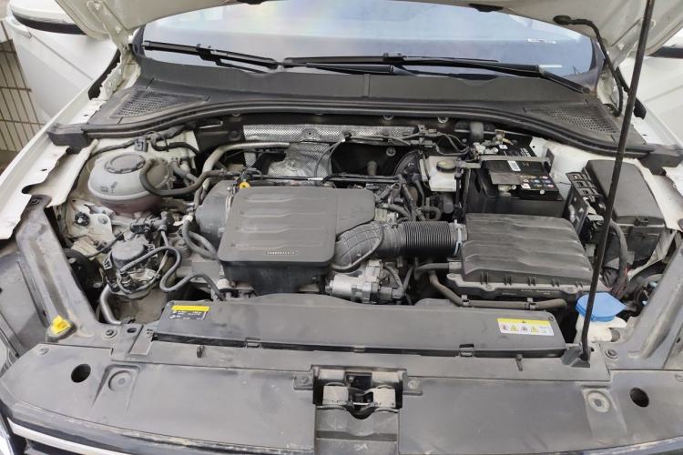 Used Volkswagen Bora 2021 1.5L Automatic Elite Smart Connect Edition Engine Bay