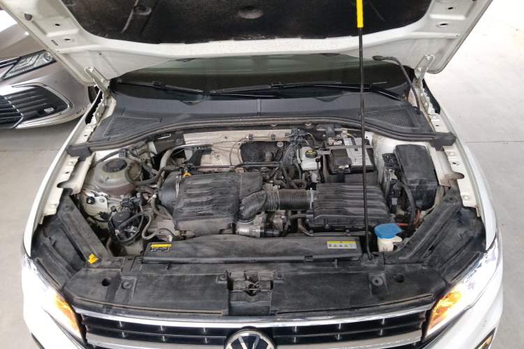 Used Volkswagen Bora 2021 1.5L Automatic Elite Smart Connect Edition Engine Bay